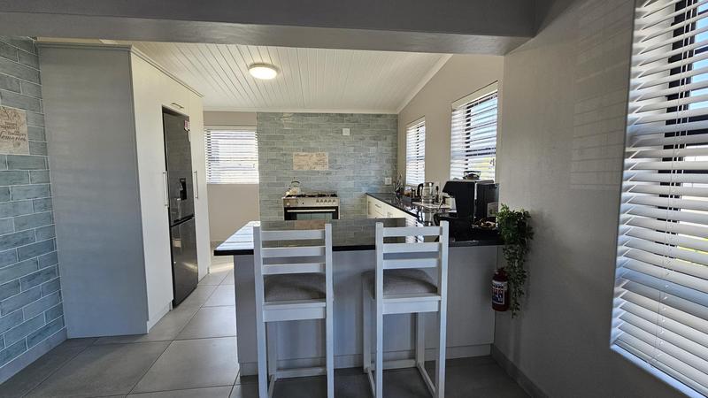 3 Bedroom Property for Sale in Dwarskersbos Western Cape